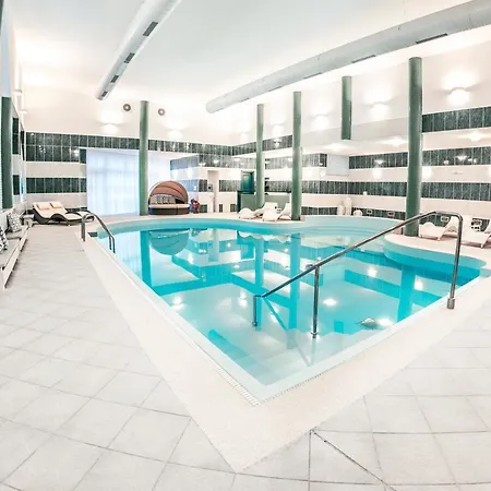 Kaštieľ Dezasse Hotel